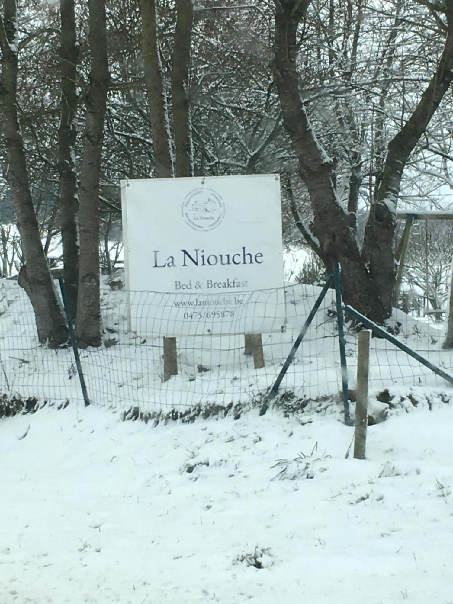 B&B La Niouche Ла-Рош-ан-Арден Екстер'єр фото