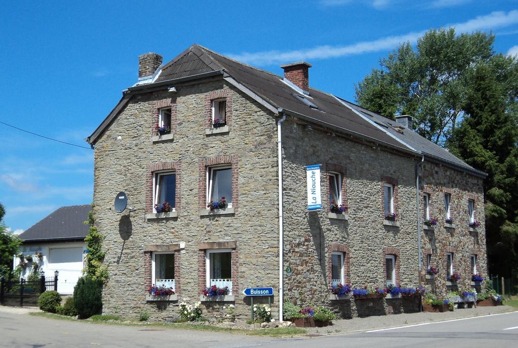 B&B La Niouche Ла-Рош-ан-Арден Екстер'єр фото
